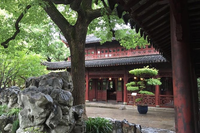 3-Hour Shanghai Yu Garden &Old Town Private Tour with Tea Tasting - Starting at Yu Garden, Shanghai’s old-world centerpiece