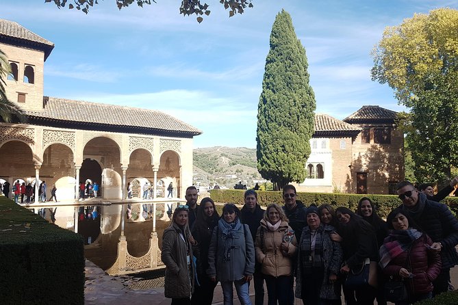 Alhambra Tour :Generalife Gardens ,Palaces and towers.Skiptheline - Charles V Palace and the Medina
