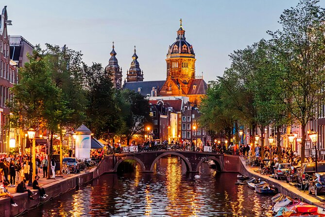 Amsterdam Airport (AMS) Transfer to Amsterdam/Rotterdam/Keukenhof - Who will get the most from this transfer?