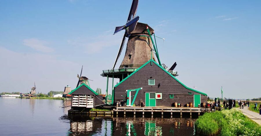 Amsterdam: Keukenhof, Zaanse Schans, and Rotterdam Day Tour - Keukenhof and millions of spring flowers