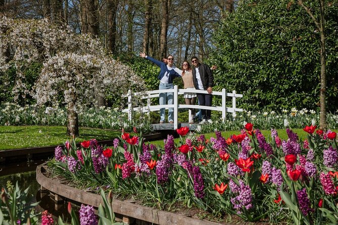 Amsterdam: Keukenhof, Zaanse Schans & Volendam Tour - Four Dutch stops before the flowers