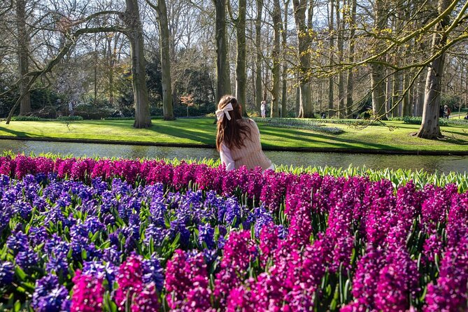Amsterdam: Keukenhof, Zaanse Schans & Volendam Tour - Zaanse Schans: windmills, workshops, and old Dutch houses