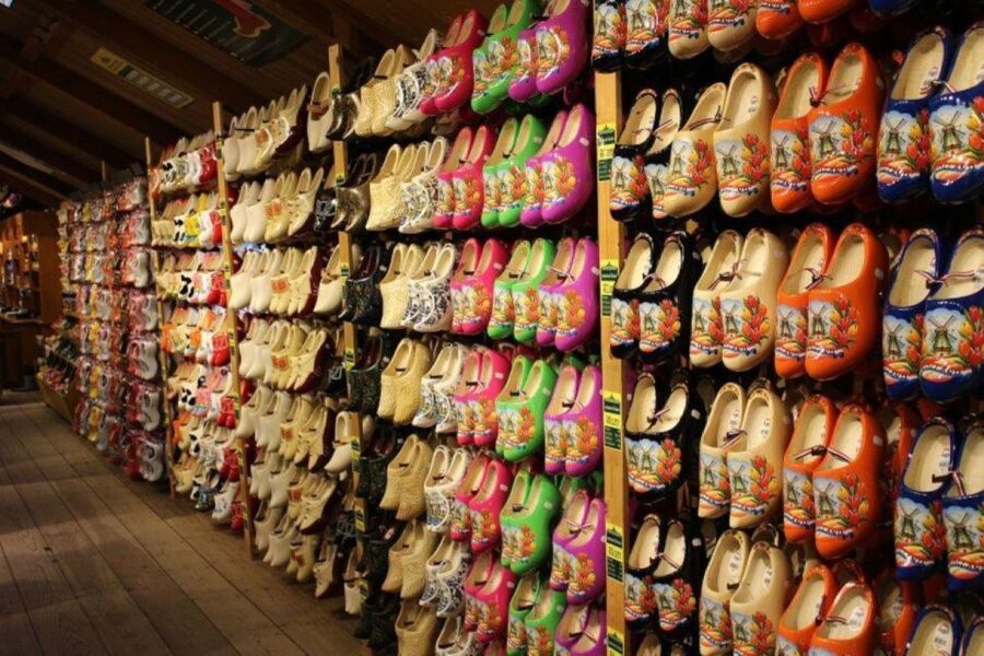 Amsterdam: Private tour Tulips, Keukenhof, Windmill & Cheese - Timing, weather, and small practical points