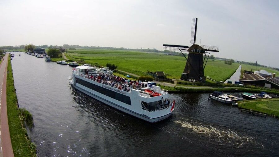 Amsterdam: Tour to Keukenhof Gardens with Windmill Cruise - Should you book the Keukenhof and windmill cruise?