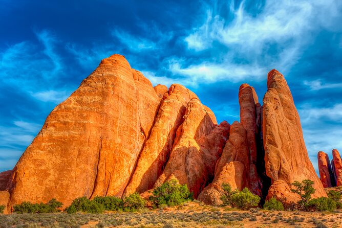 Arches National Park Hike Challenge: Tackle Devils Garden 7m Loop - A guide adds value beyond navigation