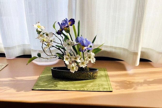 Aroma Massage with cherry blossom infused oil - What happens during the roughly two-hour visit