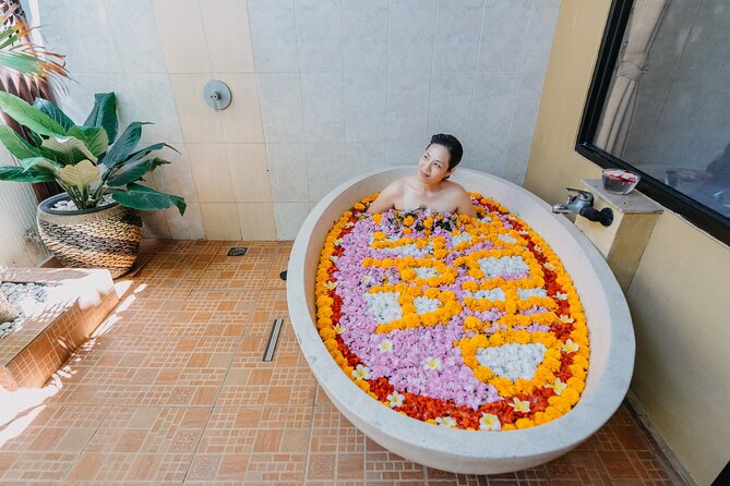 Bali Luxury Spa 2 hour Treatment massage and flower bath - What the two-hour Bali spa session includes