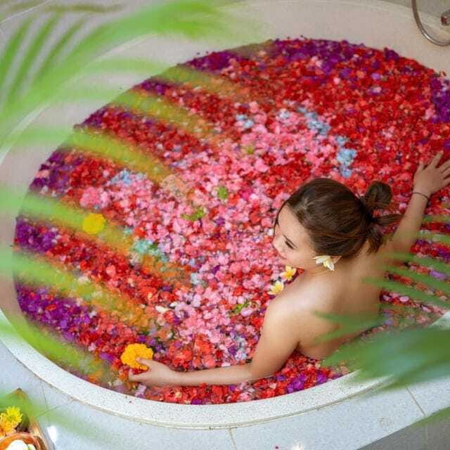 Bali: Luxury Spa Balinese Massage scrub Flower bath 2 Hour - Transport, timing, and the south Bali traffic problem