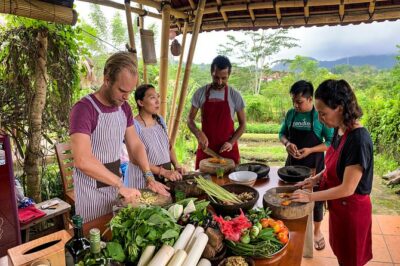 Balinese Vegan Cooking Class with Fresh Harvesting & Garden Tour