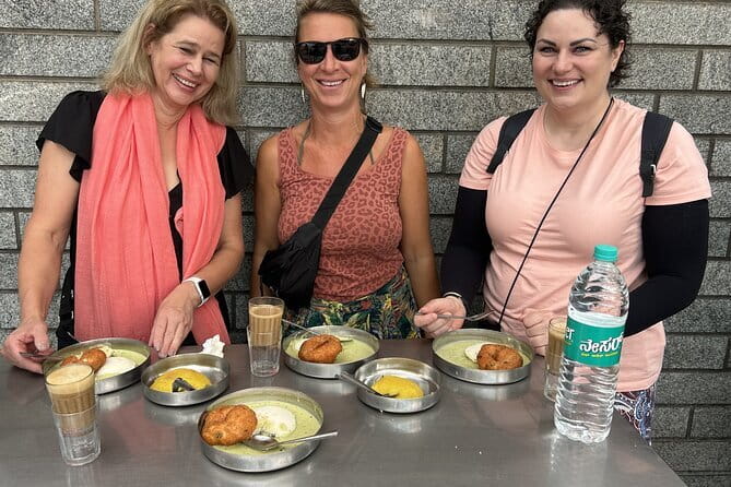 Bangalore Street Food + Lalbagh Garden Walking Tour - Starting Among Lalbagh’s Old Trees