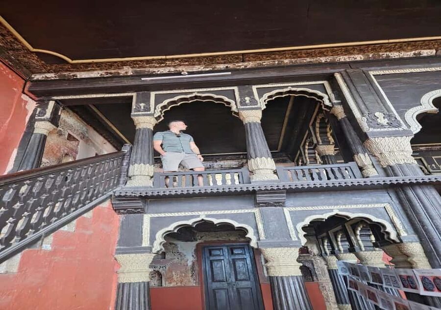 Bangalore Walking Tour KR Flower Market,Fort,Tippu palace - Guide quality and language choices