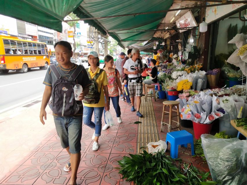 Bangkok:4Hour Flower Market and Little India Tour Mini Group - Simple ways to get more from the experience