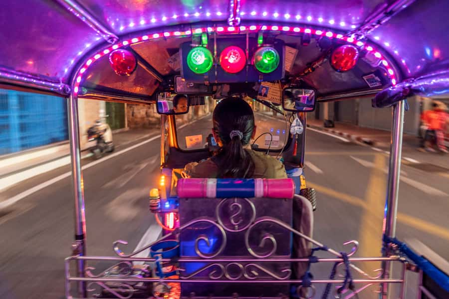 Bangkok Street Food and Night Lights by Tuk Tuk - Walking Song Wat Road for food and old Bangkok details