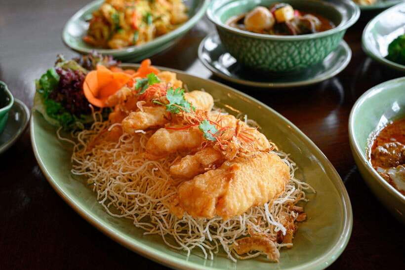 Bangkok: Thara Thong Royal Orchid Sheraton F&B Packages - Making the Most of the River View
