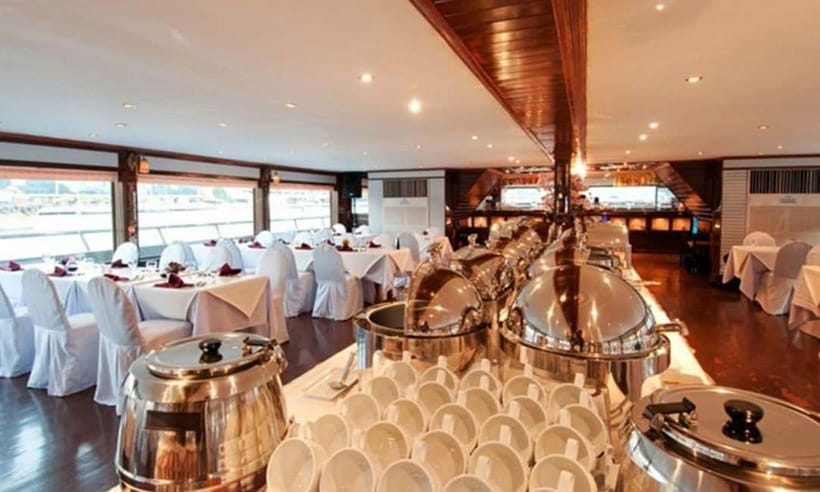 Bangkok: White Orchid Chao Phraya Cruise, Thai Buffet & Beer - Thai dance, live music, and the 19:00 cabaret