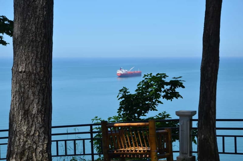 Batumi: Botanical Garden, Petra Fortress and Miniatures Park - Why this three-stop trip works from Batumi