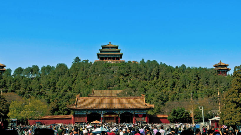 Beijing: JingShan park (palace museum garden) entry ticket - What your one-day visit includes