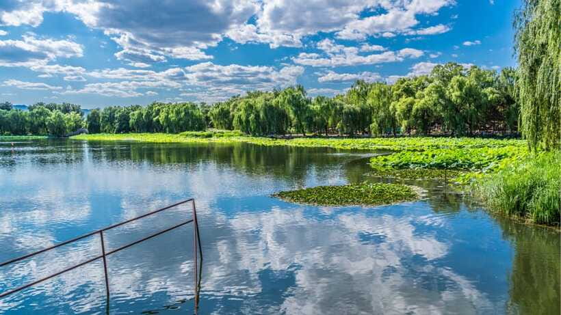 Beijing: YuanMingYuan Park (Garden of Gardens) e-Ticket - The Western ruins and the beauty of destruction