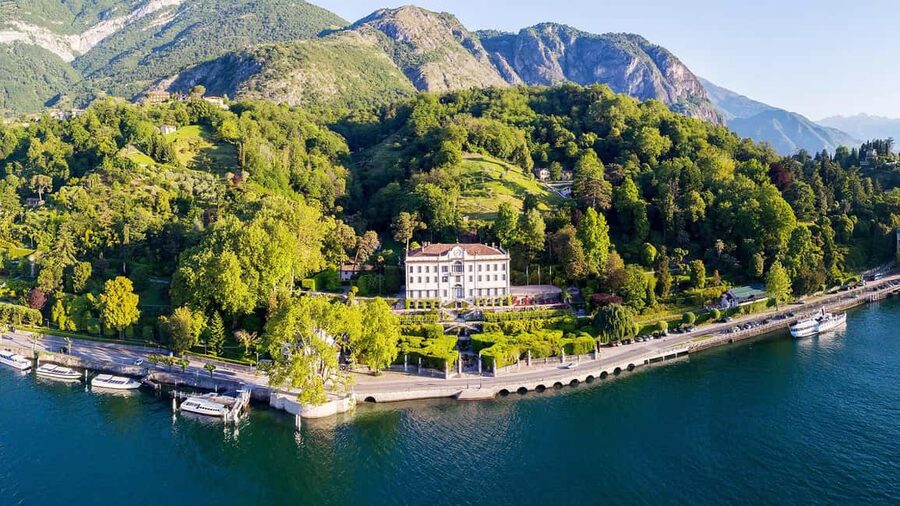 Bellagio:Lake Como Cruise & VIP access to Balbianello Garden - Entering the gardens with VIP access