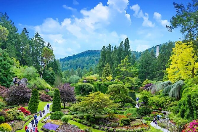 Best of Victoria and Butchart Gardens Day Tour from Vancouver - Guides make the long day easier