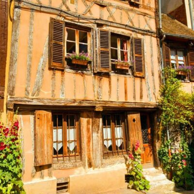 Bike tour from Vernon to Giverny with local guide