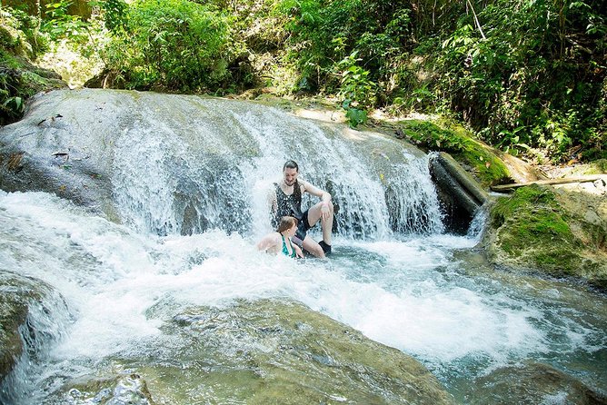 Blue Hole Waterfalls and Rasta Garden from Montego Bay - What the Blue Hole stop offers