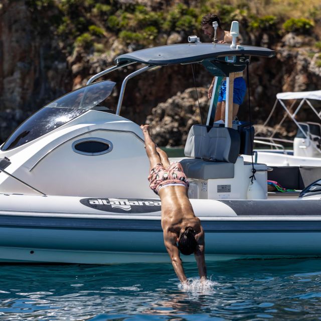 Boat Tour Taormina Isola Bella Giardini Naxos 8 hours - The Island of the Sirens closes the swim stops