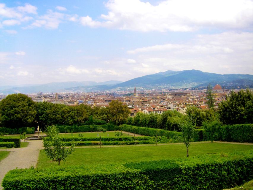 Boboli Garden Guided Tour in Florence - Climbing to Neptune’s Fountain and Abundance