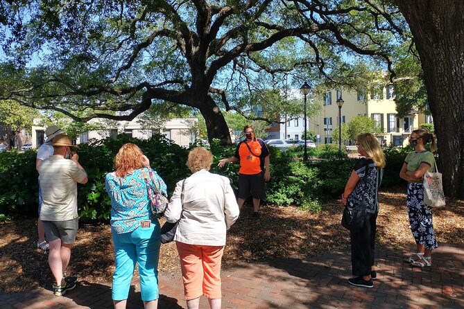 Botanical Tour (by Walk With Me Savannah Tours) - Juliette Gordon Low’s garden at the Andrew Low House