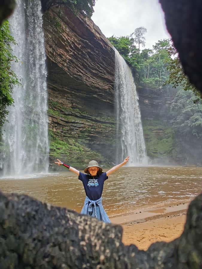 Boti Falls, Umbrella Rock, Aburi Gardens & Cocoa Farm Tour - Umbrella Rock and the best view of the day