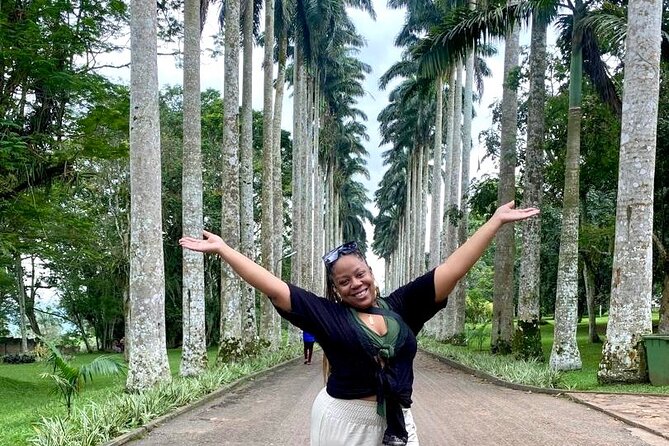 Boti Waterfalls and Aburi Botanical Gardens Full Day Tour - Key points to know before booking