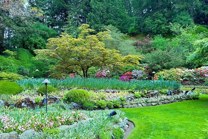 Butchart Gardens and Victoria City Private Tour 1-6 pax - The Inner Harbour in 30 minutes