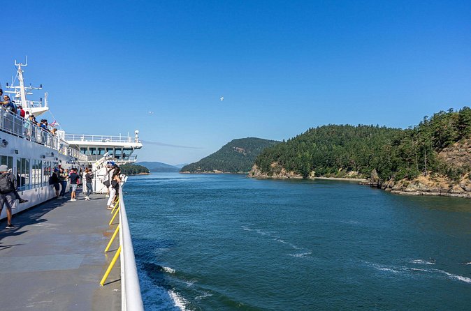 Butchart Gardens and Victoria Tour from Vancouver - The evening crossing back to Vancouver