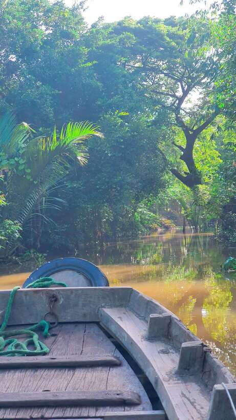 Can Tho: Authentic Mekong Delta – Real Local Life Tour. - Visiting a Family Floating House