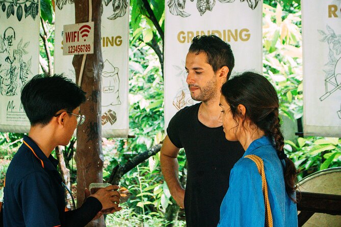 Can Tho: Cycling in Village-Fruit Garden-Experience Local Ferry - Finishing at the giant Gian Gua ficus