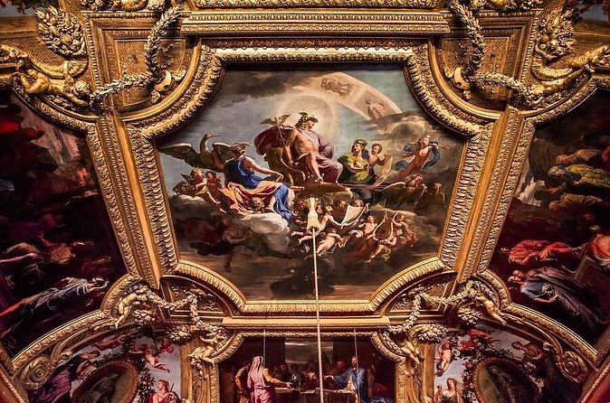 Chateau de Versailles & Gardens. VIP private tour with guide + driver - The Queen’s Bedroom and the royal family’s final chapter