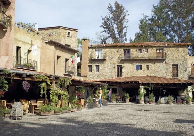 Chautla's Castle, Lavender Farm, and Valquirico Private Tour - Val’Quirico, a Tuscan-style village near Puebla
