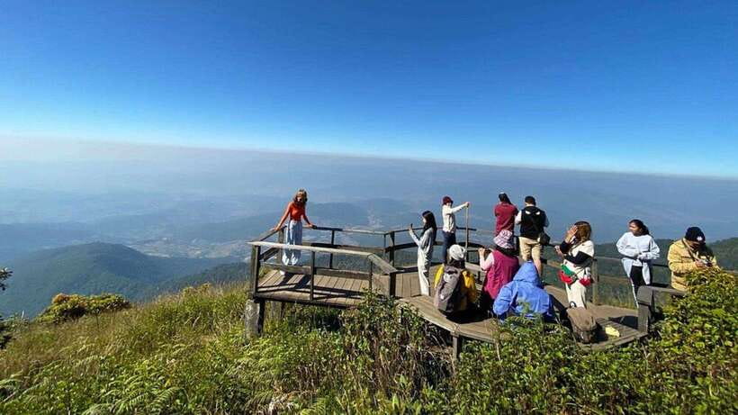 Chiang Mai:Doi Inthanon National Park & Hike at Kew Mae Pan - The King and Queen Pagodas