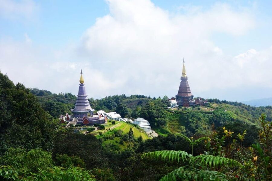 Chiang Mai: Doi Inthanon Park with Kew Mae Pan Hike Day Trip - Wachirathan Waterfall closes the day strongly