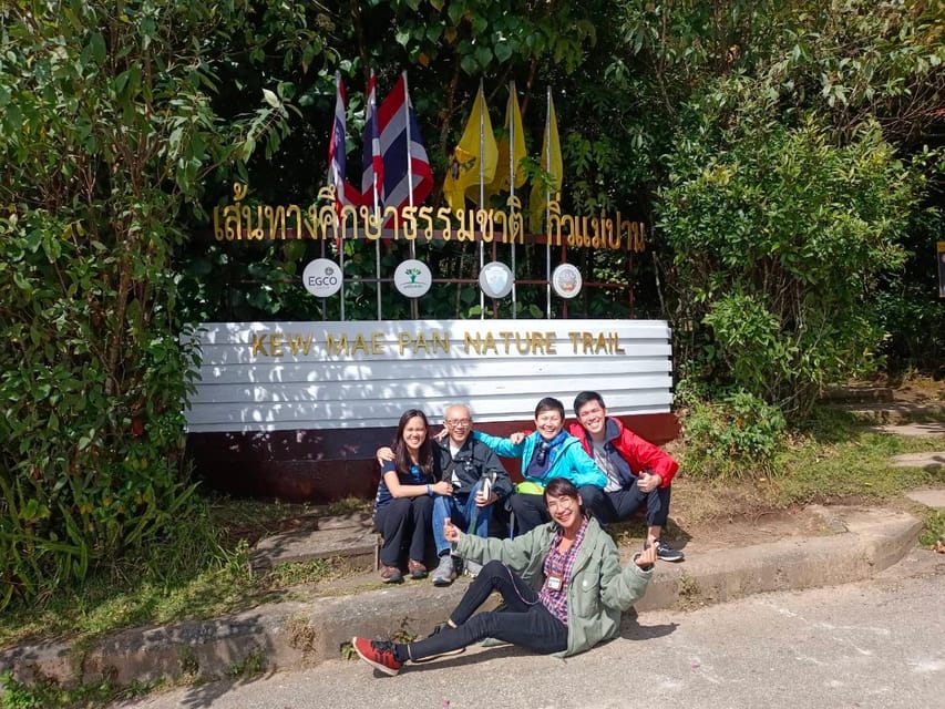 Chiang Mai: Doi Inthanon Park with Kew Mae Pan Hike Day Trip - What the guide adds to the experience