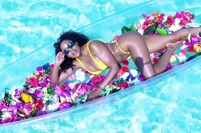 Clear Kayak Flower Girl Photoshoot in Turks and Caicos Islands - Who will enjoy this most