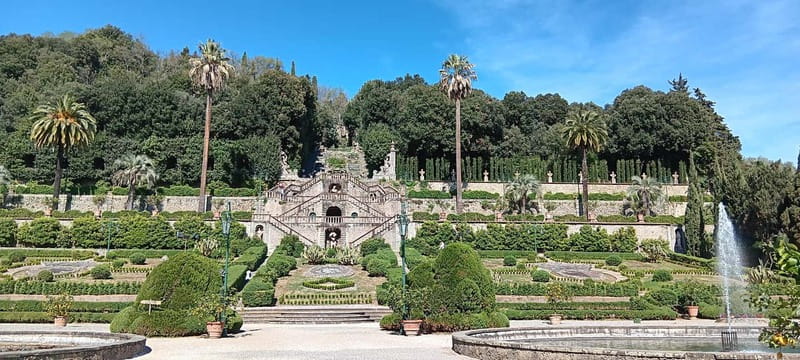 Collodi: Villa Garzoni Garden and Butterfly House Admission Ticket - Finding the labyrinth and its romantic promise