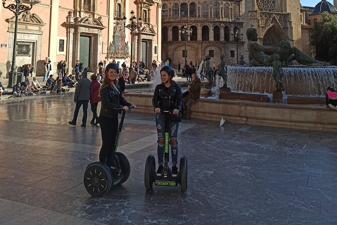 Complet Segway Tour Medieval + Gardens - A guide-led history lesson on wheels