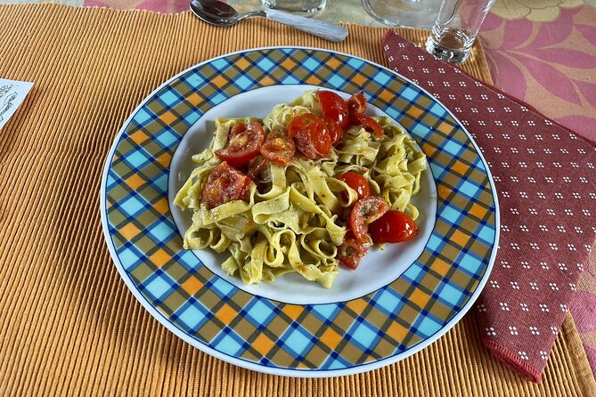 Cooking class in a garden: handmade pasta - Tiramisu and a generous finish