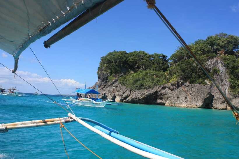 Coron: Barracuda Lake and Reef Garden Tour with Lunch - Should you book Barracuda Lake and Reef Garden?