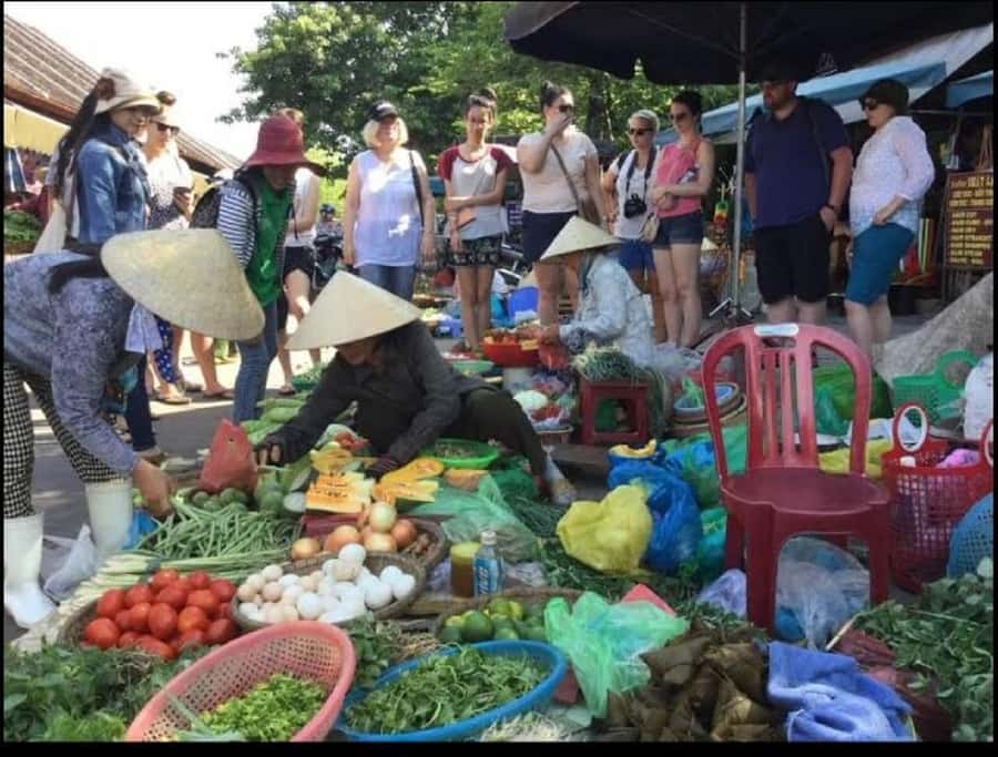 Da Nang:Hoi An City Tour -Boat Ride & Release Flower Lantern - Inside Hoi An’s old merchant houses