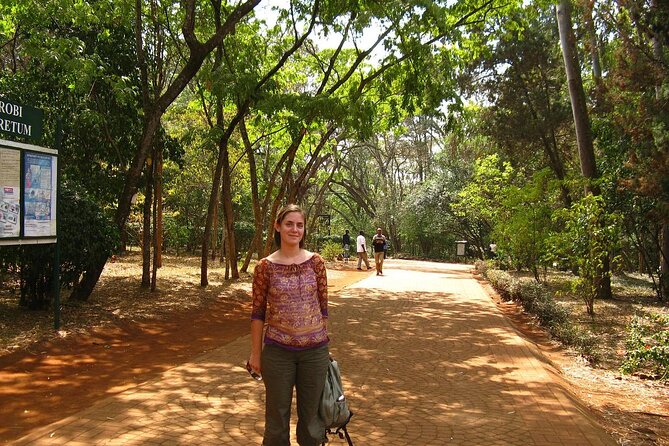 Day Tour to Nairobi Arboretum and Nairobi National Museum - Snake Park and botanical gardens