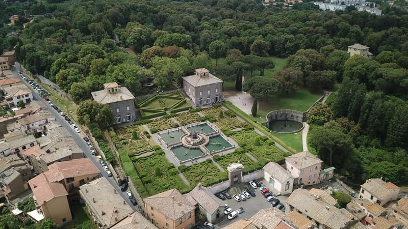 Day trip Frm Rome: Civita di Bagnoregio & Villa Lante Garden - Civita di Bagnoregio and the walk across the bridge