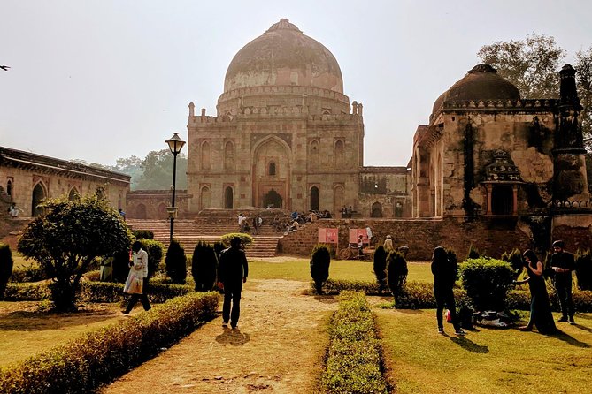 Delhi historical Gardens & Ruins - The best reason to book