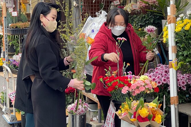 Discover the Art of Ikebana in Tokyo’s Historic Yanaka District - Meeting at the YANESEN Culture Center